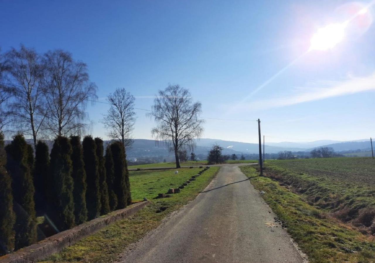 Exklusive Naturoase Direkt Am Ars Natura Wanderweg Mit Panoramablick Auf Melsungen Extérieur photo