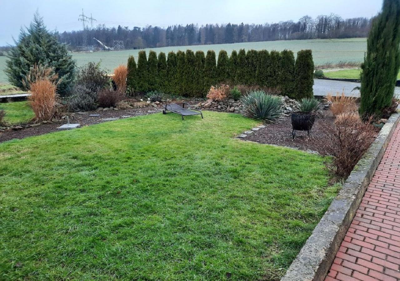 Exklusive Naturoase Direkt Am Ars Natura Wanderweg Mit Panoramablick Auf Melsungen Extérieur photo